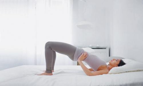 8 поз йоги, которые настроят на сон. 05 8 поз йоги, которые настроят на сон. 05