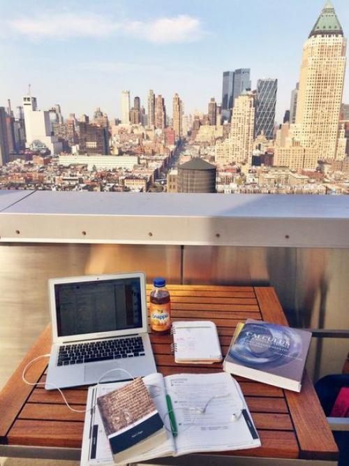 Книги, которые оказали огромное влияние на основателей и руководителей крупнейших мировых корпораций, сделали их успешными и богатыми.