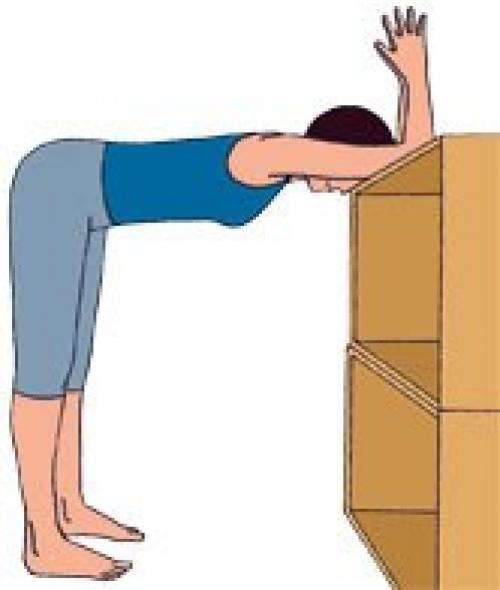 Комплекс упражнений при напряжении в плечах и шее. 03