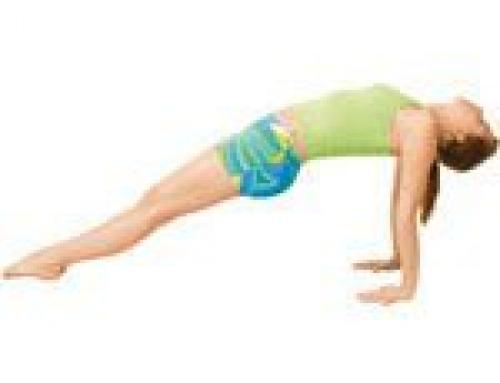 Изгиб бедра. Жесткие мышцы бедер и таза нередко являются причиной боли в спине. 09