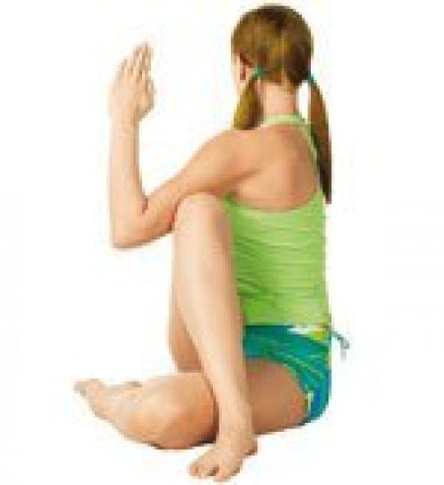 Изгиб бедра. Жесткие мышцы бедер и таза нередко являются причиной боли в спине. 07