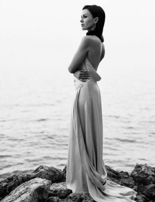 Родные анастасии заворотнюк опубликовали её любимые фотографии. 01