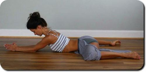 Салат Ривьера с куриной печенью.