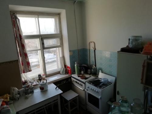 Молодой человек по имени Антон Савчук из Екатеринбурга делает ремонты ветеранам ВОВ совершенно бесплатно!