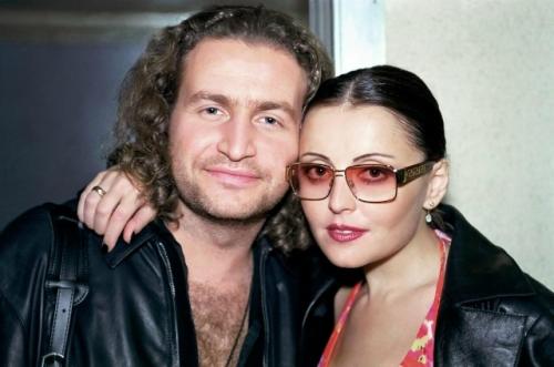 Анжелика варум откровенно измены мужа прокомментировала. 01