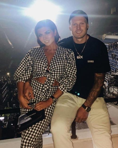 Анна седакова и Янис тима такая красивая пара! 05