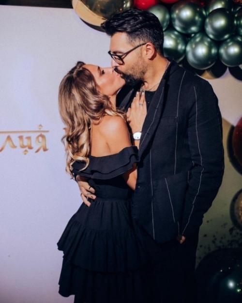 Счастливы вместе!  Юлия ковальчук и Алексей Чумаков.