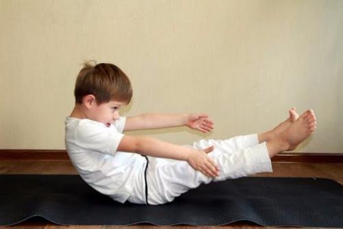 Белая рыба с соусом и овощами. 04