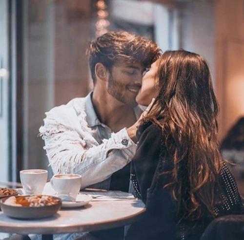 Никогда не жалейте о тех, кто от вас отказался.