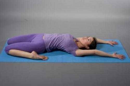 Эка пада бхекасана (техника выполнения. 04