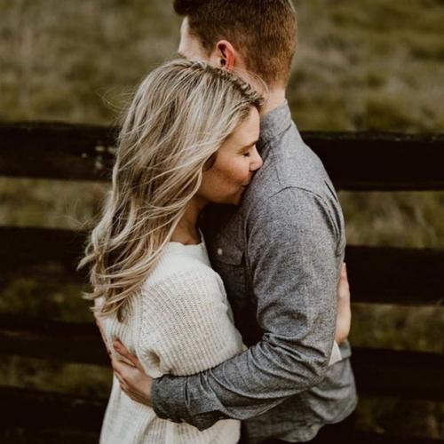 Влюбляются не в лица, не в фигуры.