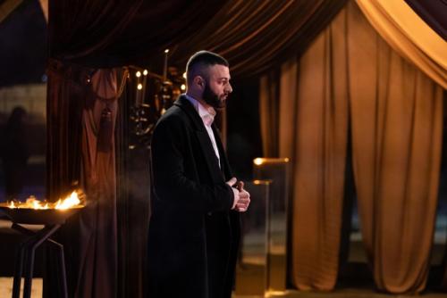 Новым Холостяком на ТНТ стал экстрасенс Константин гецати. 05