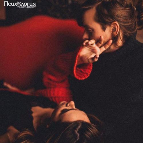 Непонятные обиды?   1. муж обижается на жену, потому что он думал, что она догадается, что ему завтра понадобится белая сорочка.