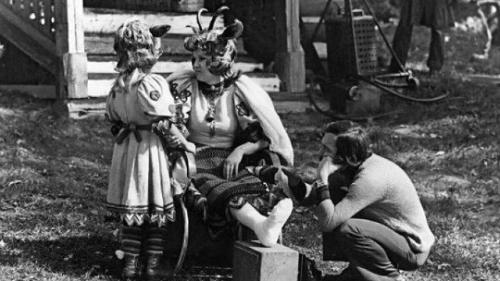 История съемок сказки Мама превратилась для Людмилы Гурченко в настоящую личную трагедию. 01