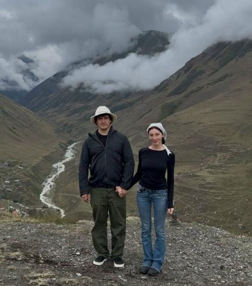 Настя ивлеева впервые показала фото с регистрации брака. 02