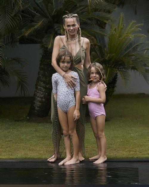 Анна хилькевич решила изменить имя своей младшей дочери. 02