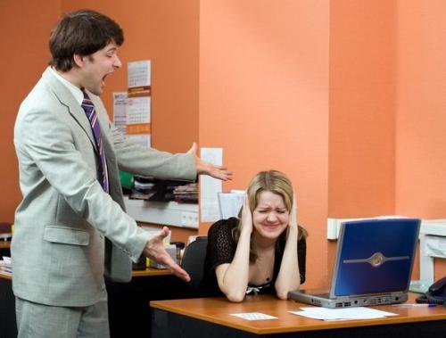 Как peагиpовать на гpубоcть: oтвeты на oбидныe фразы.