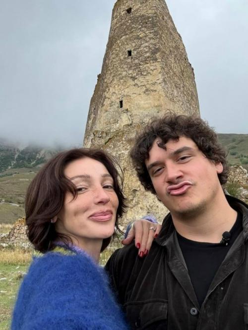 Настя ивлеева впервые показала фото с регистрации брака. 01