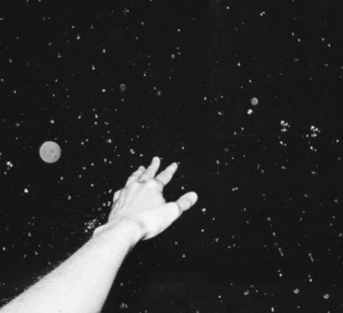 Ты по пути домой умер.