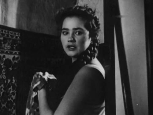 После исполнения роли Зиночки в фильме Весна на Заречной Улице Валентину Пугачеву перестали приглашать в кино. 01 После исполнения роли Зиночки в фильме Весна на Заречной Улице Валентину Пугачеву перестали приглашать в кино. 01