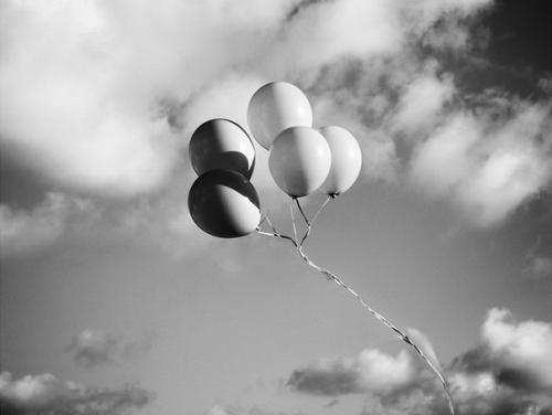 Человек без лица: автопортреты от фотографа, страдающего депрессией. 03