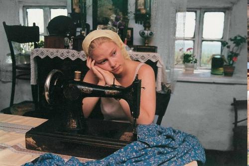 Моё право, право мужа, придя домой, сесть за стол и пообедать. 03