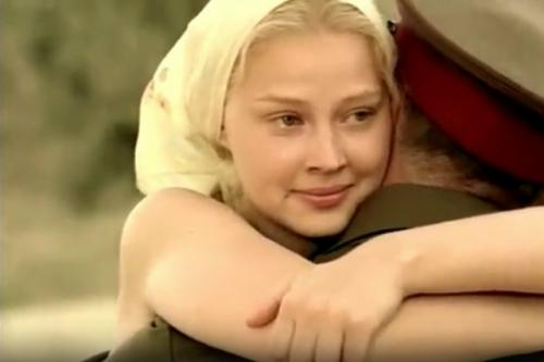 Моё право, право мужа, придя домой, сесть за стол и пообедать. 01