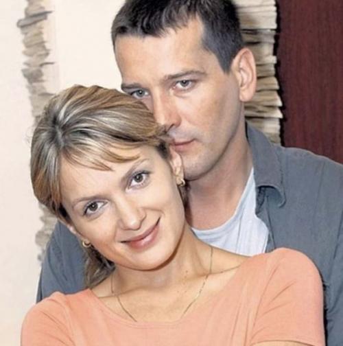 Мария Порошина Больше не Скрывает Лицо 4-Летнего Сына: в Сети Появились Фотографии. 01