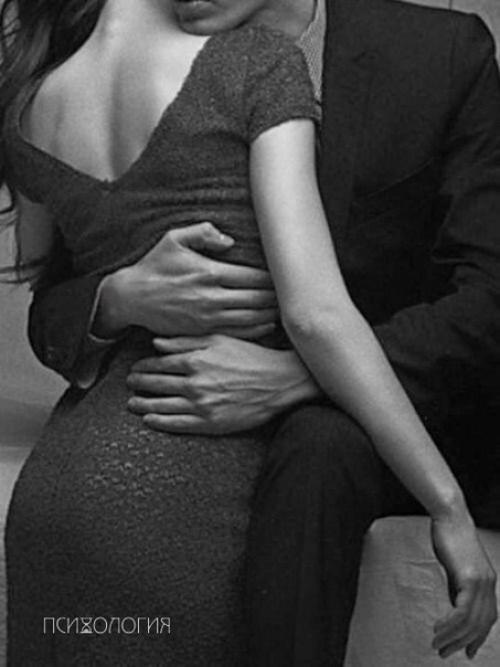 Любовь - это купание, нужно либо нырять с головой, либо вообще не лезть в воду.