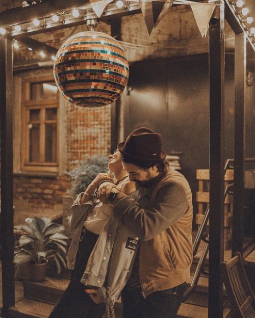 Как ты можешь не беречь/ценить/уважать своё маленькое чудо? 01