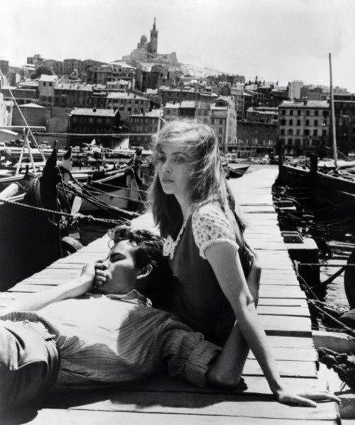 Во имя любви: что нельзя делать ради мужчины. Во имя любви: что нельзя делать ради мужчины.