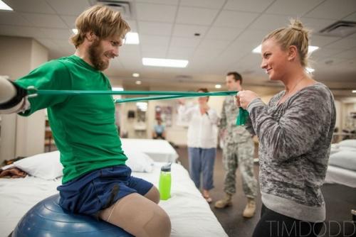 Парень конечности после службы в Афганистане потерял. 05