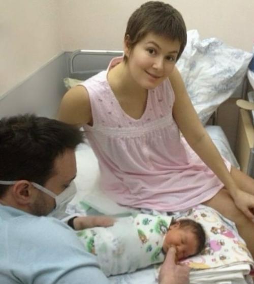 Мария кожевникова представила своим подписчикам своего четвертого сына. 03