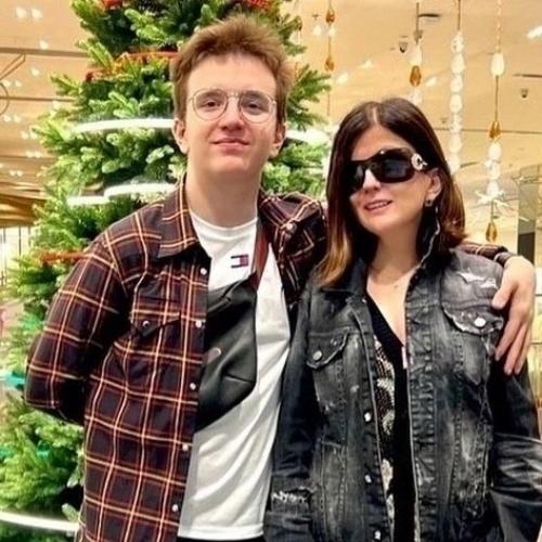 Интересные факты о Диане гурцкой: как она выглядит без черных очков и причины их снятия. 03 Интересные факты о Диане гурцкой: как она выглядит без черных очков и причины их снятия. 03