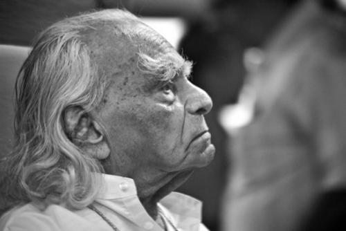 Отрывок речи гуруджи БКС айенгара (гурупурнима июль 2011).

