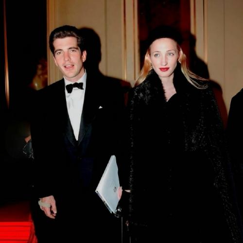 У джеки кеннеди и её сына неразрывная связь была. 01 У джеки кеннеди и её сына неразрывная связь была. 01