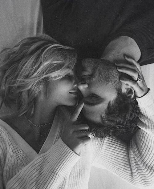 Твоя женщина всегда будет нравиться другим мужчинам, хочешь ты этого или нет.