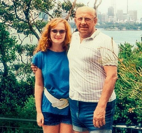 Ей - 23, ему - 60: роман, который обсуждала вся страна. 02