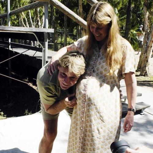 Вдова Стива Ирвина - Терри Ирвин рассказала, что она не ходила на свидания с тех пор, как умер ее любимый муж. 07