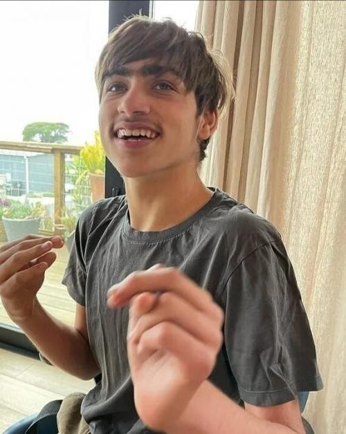 Кто бы знал, что у красавчика колина фаррела трагедия со старшим сыном Джеймсом. 07