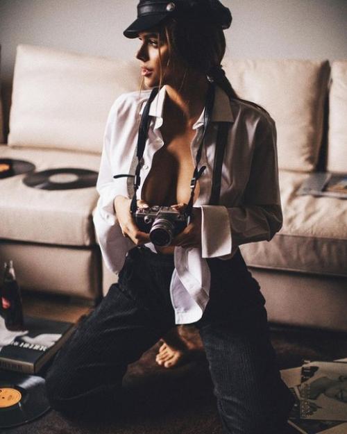 Женщины, я призываю вас быть женственными, сексуальными, верными. 01