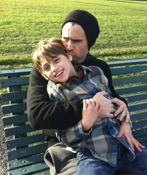 Кто бы знал, что у красавчика колина фаррела трагедия со старшим сыном Джеймсом. 02