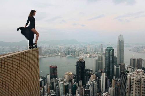 Сумасшедшее хобби - руфинг, которым занимается 24-летняя москвичка Ангелина николау. 07