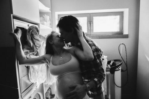 Не успел утихнуть развод - а джигану уже приписали новый роман. 08