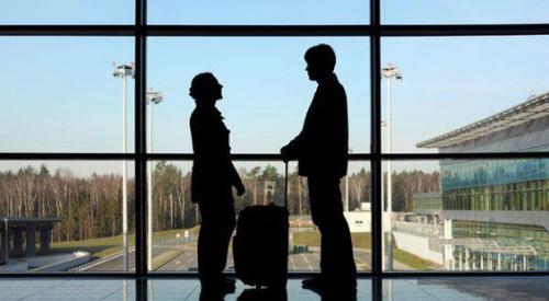 Текст о том почему всегда стоит встречать близких людей в аэропорту. Текст о том почему всегда стоит встречать близких людей в аэропорту.
