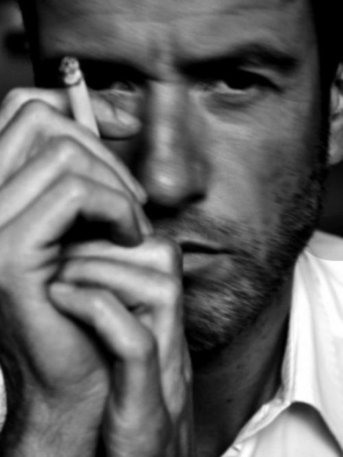 Не нужно быть терапевтом, чтобы знать: обращенный внутрь гнев может вызвать соматические недомогания или состояние депрессии.