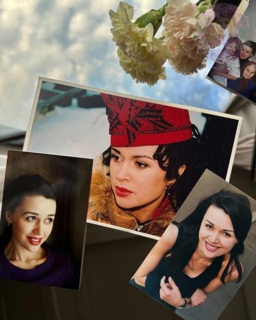 Анна заворотнюк поделилась архивными фотографиями своей мамы Анастасии. 03