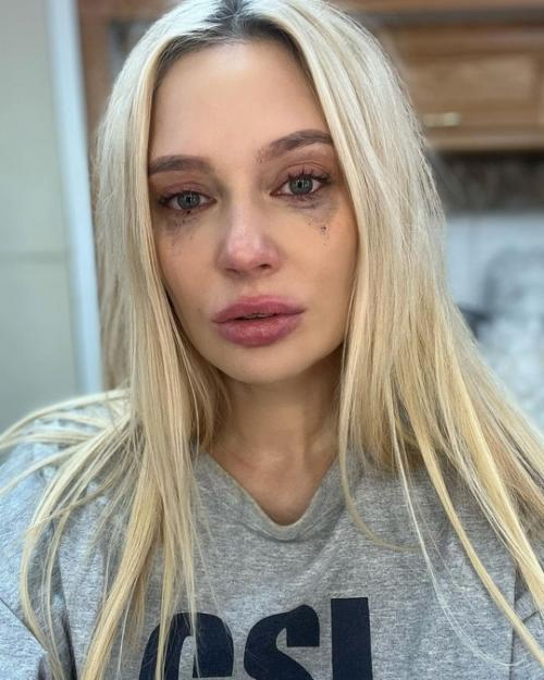 Наталья Рудова сообщила, что уже год без Мужика. 01