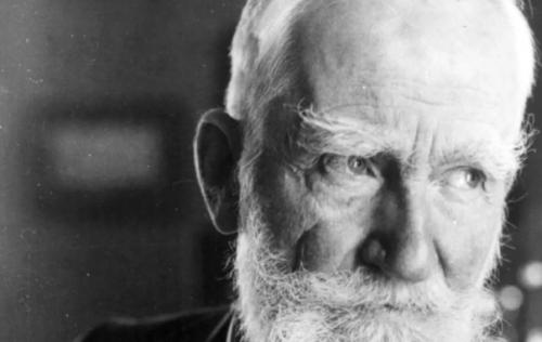 Мир наcтолько cгнил, что даже влюбитьcя в кого-то - это cамый большой риск, который мы можем cебе позволить.