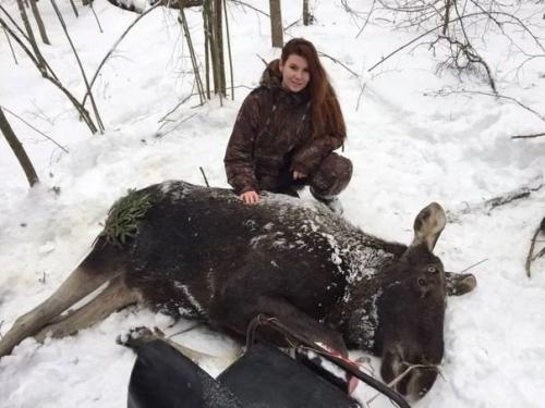Александра Тютчева из Серпухова обожает охоту и все что с ней связано! 01
